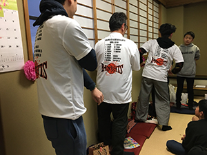 コーチ